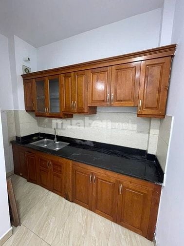 Cơ hội hiếm có tại Thanh Đàm Nhà 4 tầng, ô tô đỗ cửa, chỉ hơn 6 TỶ!
