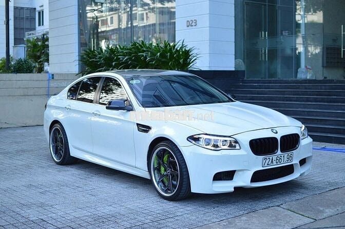 BMW 5 Series 2015 đồ chơi khủng hn 200