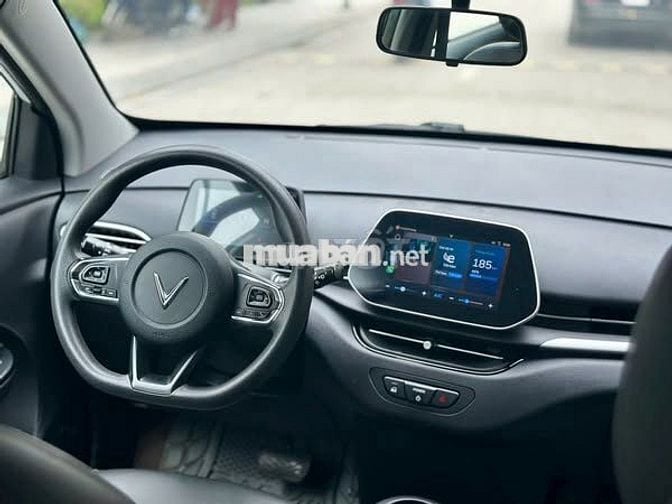 Có ngay VF5 vàng- trả trước 0d- tặng 2 năm BHVC