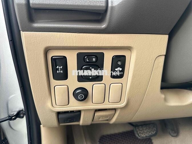 Toyota Fortuner 2010 2.7V 4x4 AT - 150000 km 1 Chủ