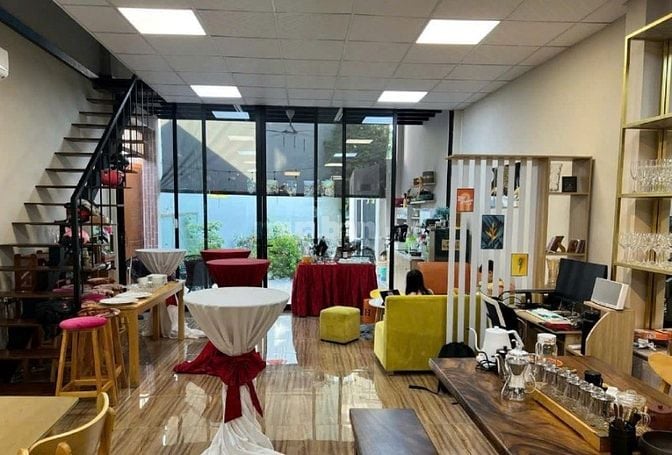 Cho thuê nhà mặt tiền : 310B Nơ Trang Long, Phường 12, Q.Bình Thạnh