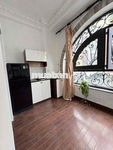 Căn Hộ 1PN Tách Bếp 40m2 Ban Công/Cửa Sổ ngay Hồ Con Rùa Quận 3