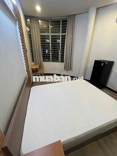 Phòng 28m2 Tân Định quận 1 – Full Tiện Nghi, cửa sổ lớn. Free xe