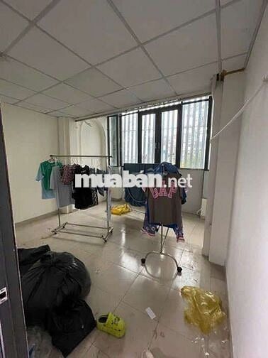 NHÀ MẶT TIỀN 5 LẦU ( 4m x17m) Đường 3/2 q11