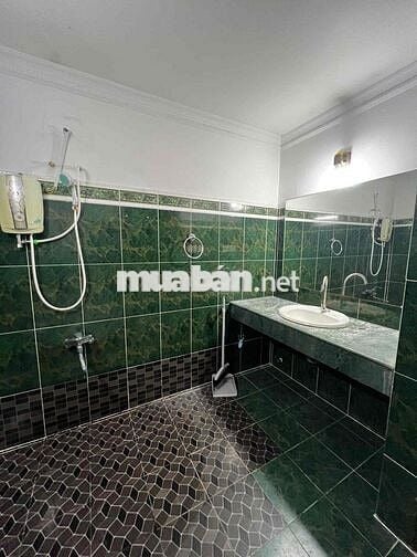 Phòng 28m2 Tân Định quận 1 – Full Tiện Nghi, cửa sổ lớn. Free xe