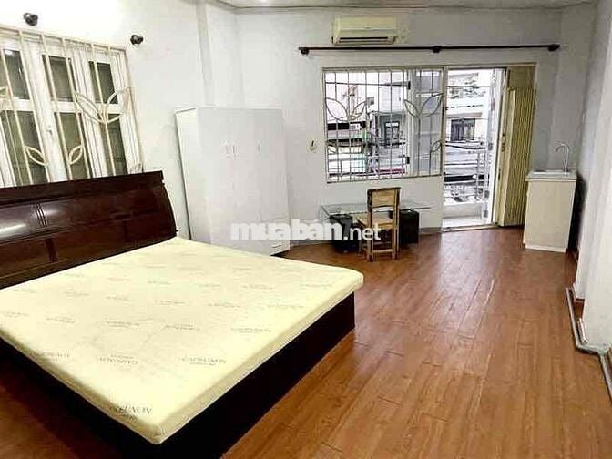 Hạ từ 14 về 11,5tỷ. Mặt tiền cho thuê 40tr.