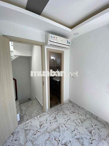 SIÊU HOT CĂN GÓC TRẮNG TINH - Nguyễn Cảnh Chân, Q.1- 3 phòng ngủ 3wc
