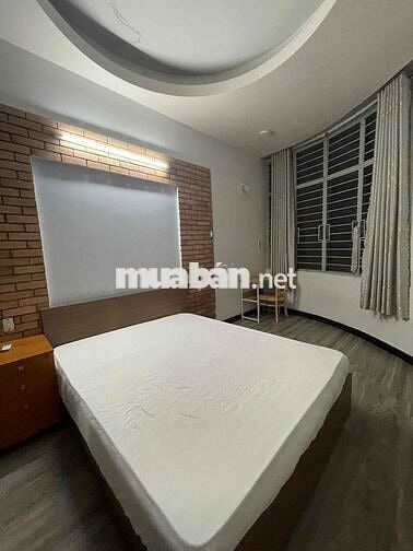 Phòng 28m2 Tân Định quận 1 – Full Tiện Nghi, cửa sổ lớn. Free xe