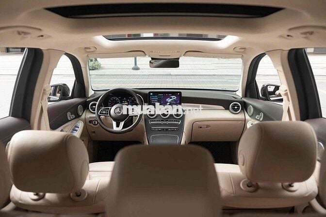 LONG ANH AUTO về Mercedes GLC300 4Matic sx 2021