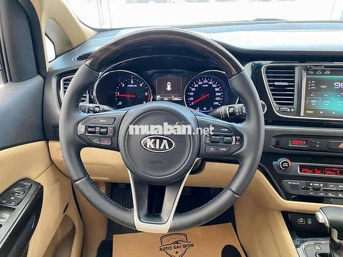 Kia Sedona 2018 2.2L DATH - 119000 km