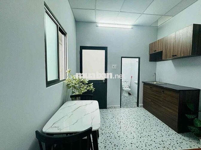 Cho Thuê Căn Hộ 1pn Tách Bếp Cửa Sổ Full NT Ở Tôn Thất Thuyết Quận 4
