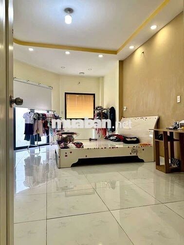 NHÀ 2 MẶT TIỀN KD (4,1m x 15m) ĐƯỜNG 100 BÌNH THỚI -HB Q11