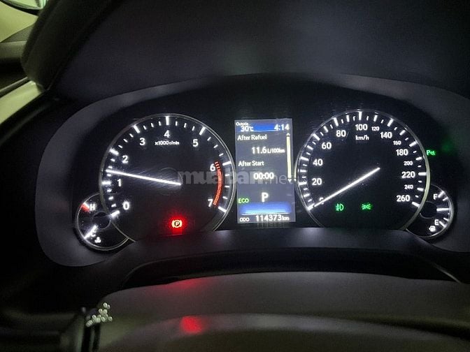 Cần bán xe Lexus 200 T đời 2016 ,đã lên đời hai không 22 đăng k