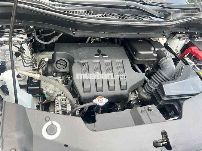 Mitsubishi Xpander 2025 Cross 1.5 AT - 6000 km