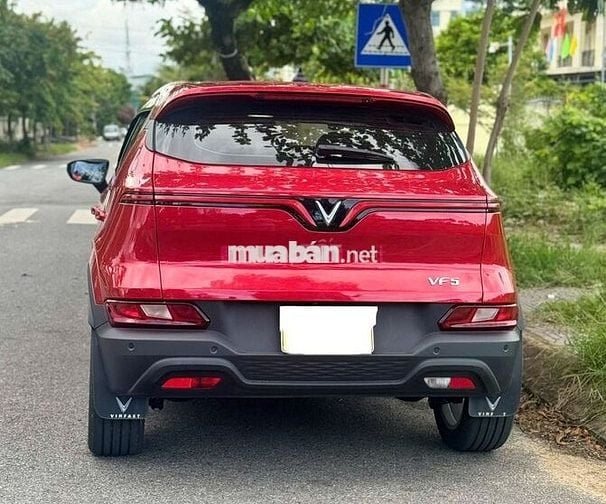 Vinfast VF5 Plus 2025 màu đỏ lướt