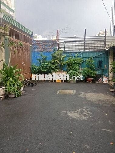 Phòng trọ <10m 2.Gần trường Cao đẳng , bệnh viện