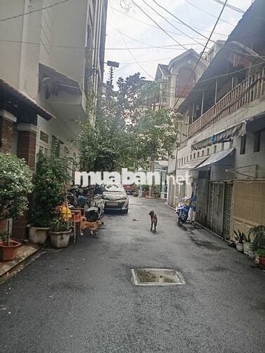 Phòng trọ <10m 2.Gần trường Cao đẳng , bệnh viện