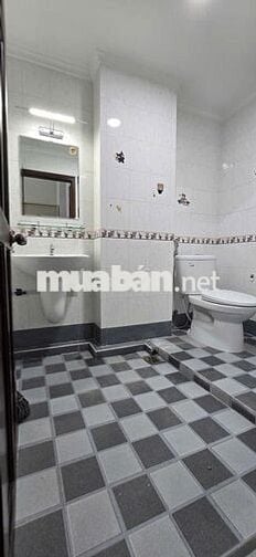 Cho thuê CHDV Nguyễn Đình Chiểu Q.1