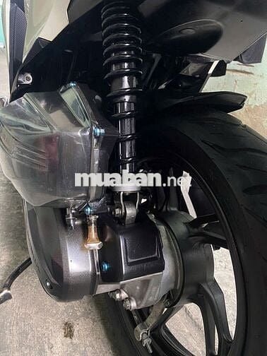 Em dư kh chạy nhiều cần baấn chính chủ ạ