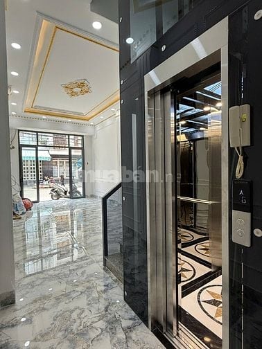 Mặt tiền 23 đường 24A ngay chợ mới tinh có thang máy
