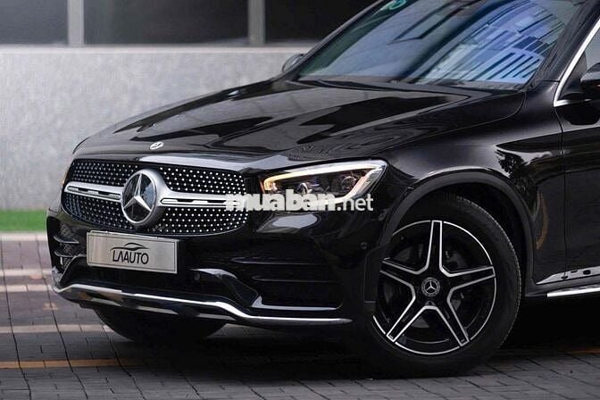 LONG ANH AUTO về Mercedes GLC300 4Matic sx 2021