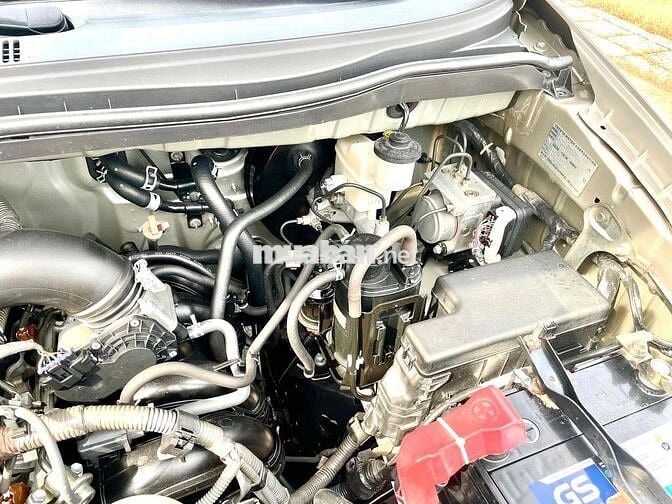 NHÀ BÁN INNOVA V AT (tự động) ĐỜI 2011 CƯC ZIN