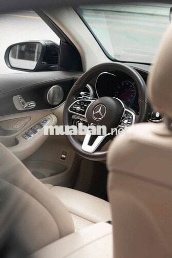 LONG ANH AUTO về Mercedes GLC300 4Matic sx 2021