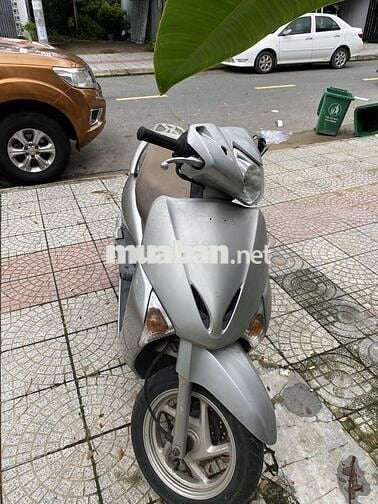 Bán xe honda lead 110 2010 máy nguyên zin màu bạc