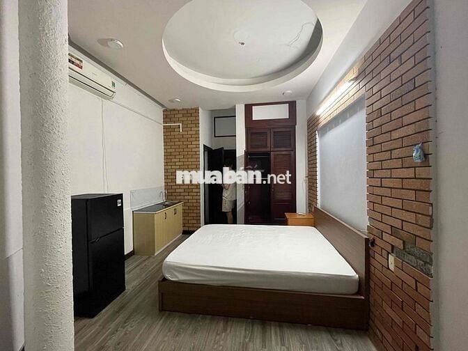 Phòng 28m2 Tân Định quận 1 – Full Tiện Nghi, cửa sổ lớn. Free xe