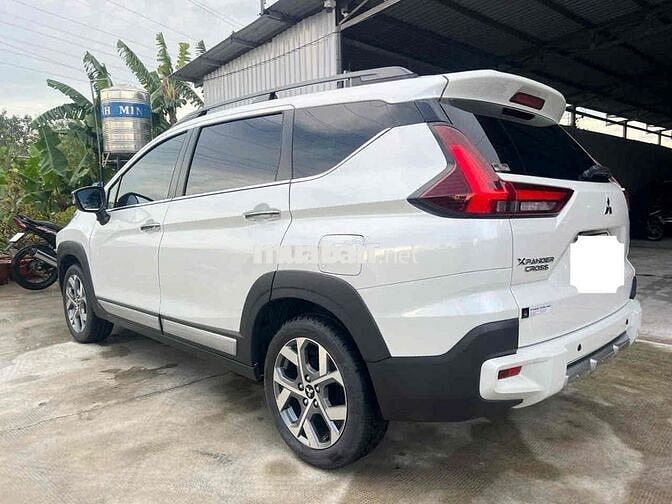 Mitsubishi Xpander 2025 Cross 1.5 AT - 6000 km