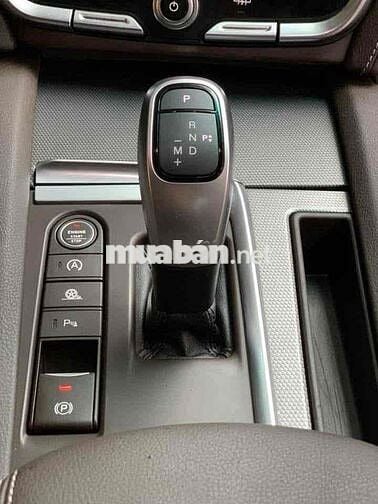 VinFast Lux A2.0 2020 Plus 2.0 AT - 36916 km
