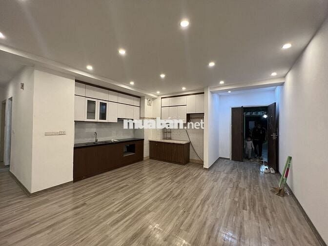 Cho thuê CH 3PN 100m2 chung cư Báo Nhân Dân đồ NB có tủ bếp, 11,5tr/th