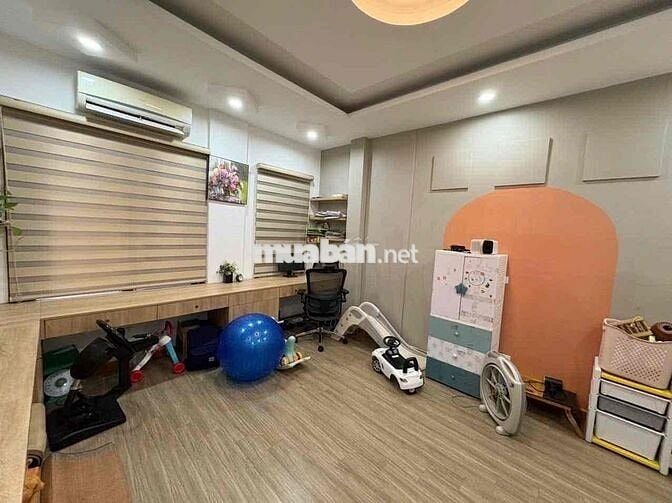 NHÀ NGHĨA ĐÔ- HQV- TRẦN CUNG - 40Mx5T-MT3.9M 4 NGỦ-3 GÁC ĐUA - GẦN PHỐ