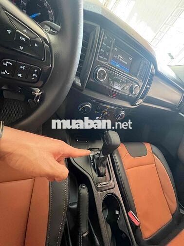 Ford Ranger 2019 XLS 2.2L 4x2 AT - 110000 km