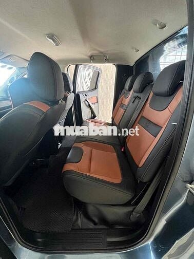 Ford Ranger 2019 XLS 2.2L 4x2 AT - 110000 km