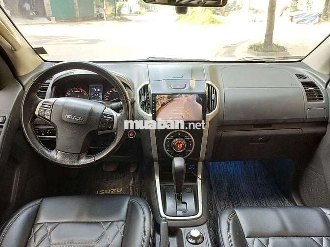 Bán Isuzu Dmax 2.5AT 4x4 bản full siêu tiết tiệm