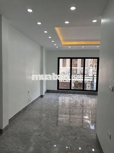 BÁN NHÀ HOÀNG QUỐC VIỆT-  PHÂN LÔ  – 7 TẦNG THANG MÁY – NGÕ THÔNG