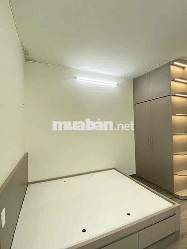 Bán nhà tập thể phố 203 kim ngưu nhà đẹp 2 thoáng ở ngay sổ to 70m