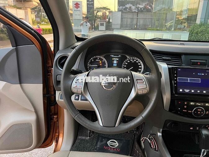 Nissan Navara 2018 VL Premium R - 130000 km