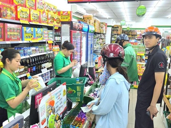 Tuyển Gấp Nhân Sự Trung Tuổi/Lớn Tuổi Phụ Bán Hàng, Tạp Vụ, Bảo Vệ 