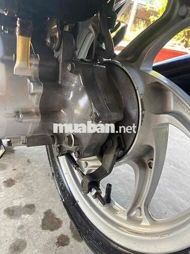 VISION 2013 MẪU CUỐI ĐỜI ĐẦU XE MÀU TRẮNG ĐẸP