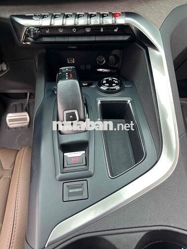 Peugeot 3008 GT-Line 1.6 AT sản xuất 2022