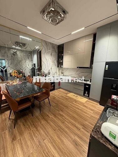 Bán nhà phố Đặng Văn Bi Chính chủ