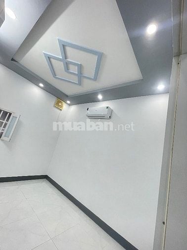   Đường 5m ô tô thành Mỹ, tan bình đúc DT 4.9x10.5 đúc 2 tấm 6.65ty