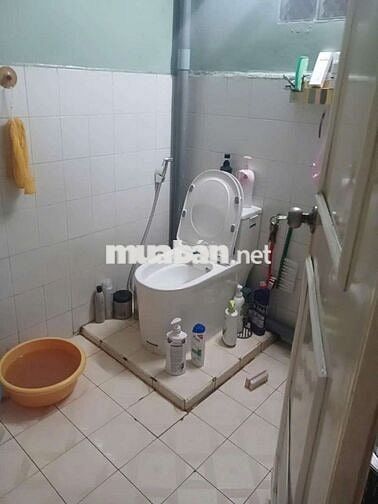 NHÀ MẶT TIỀN TIỆN KD ( 4m x 17m) LÒ SIÊU Q11