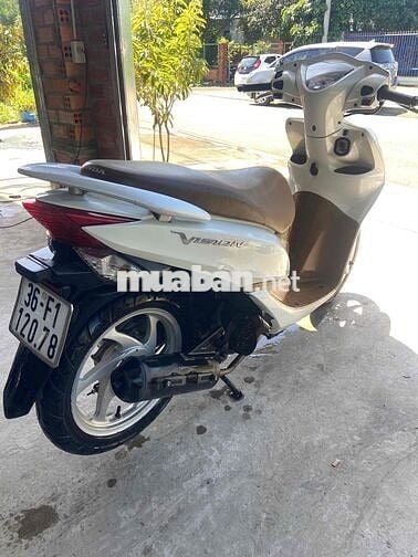 VISION 2013 MẪU CUỐI ĐỜI ĐẦU XE MÀU TRẮNG ĐẸP