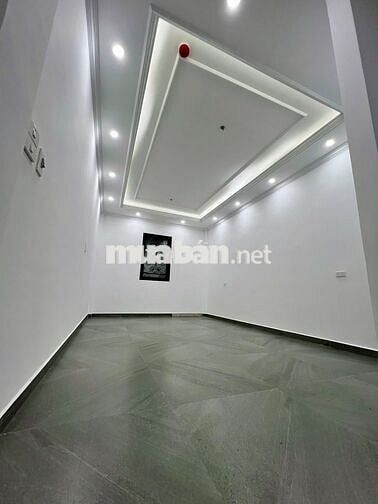 BÁN NHÀ Ở CẦU GIẤY - 50M2 RỘNG - 7 TẦNG THANG MÁY - OTO ĐỖ CỬA VÔ NHÀ