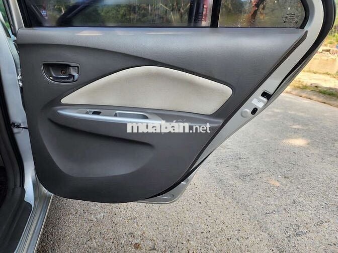 Toyota vios G sx2010 ,tên tư nhân ,xe đẹp căng
