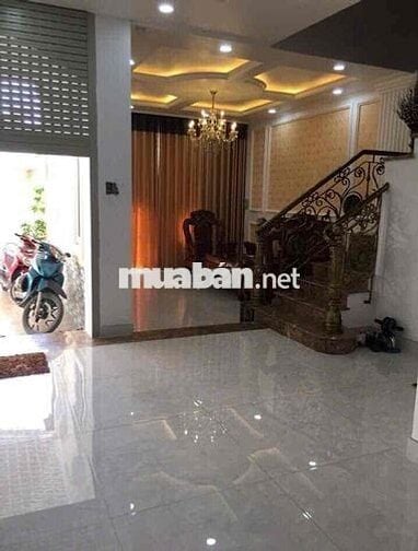 Nhà Mặt Tiền Mới Sạch Sẽ Vị Trí Làm Ăn Tốt