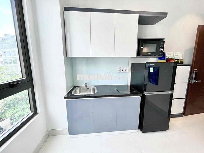 Cho Thuê Căn Hộ Duplex Full Cửa Sổ Thang Máy Full NT Ở Cống Quỳnh Q1